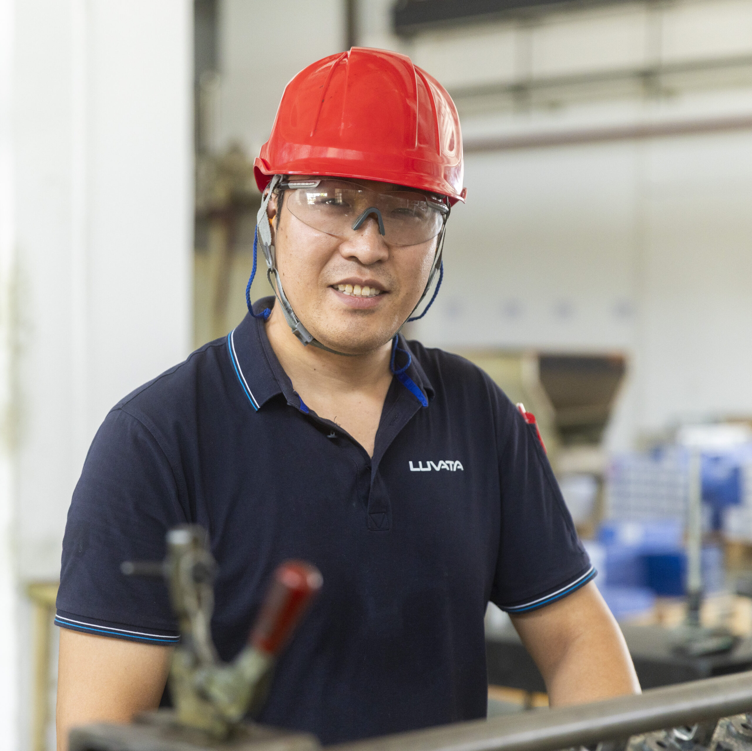 MM Metal Products employee